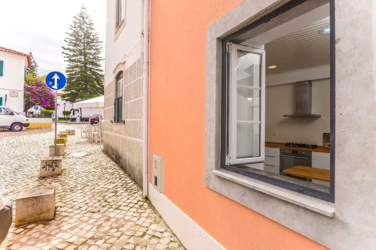 Seaside Family Townhouse - 100M From The Sea! Lägenhet Cascais Exteriör bild